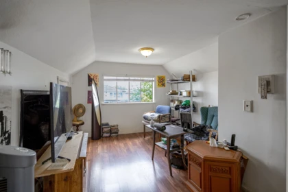 Kitchen Island Photo of 316 Pembina Street, New Westminster, BC