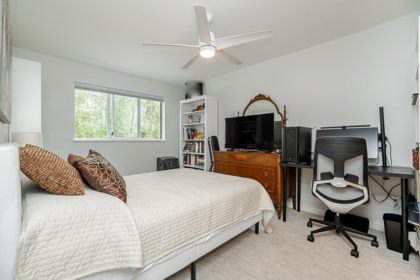 Bedroom 4 Photo of 212 15991 Thrift Avenue, White Rock, BC