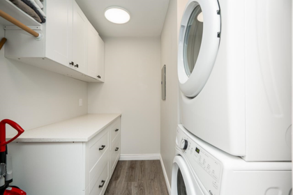 Hallway Photo of 212 15991 Thrift Avenue, White Rock, BC