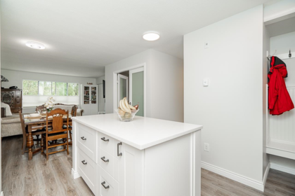 Primary Bedroom Photo of 212 15991 Thrift Avenue, White Rock, BC