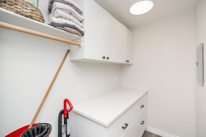 Staircase Photo of 212 15991 Thrift Avenue, White Rock, BC