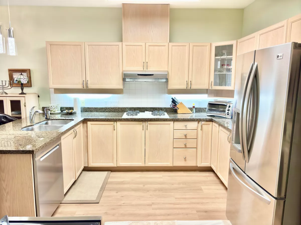 Family Room Photo of 65 2533 152 Street, Surrey, BC