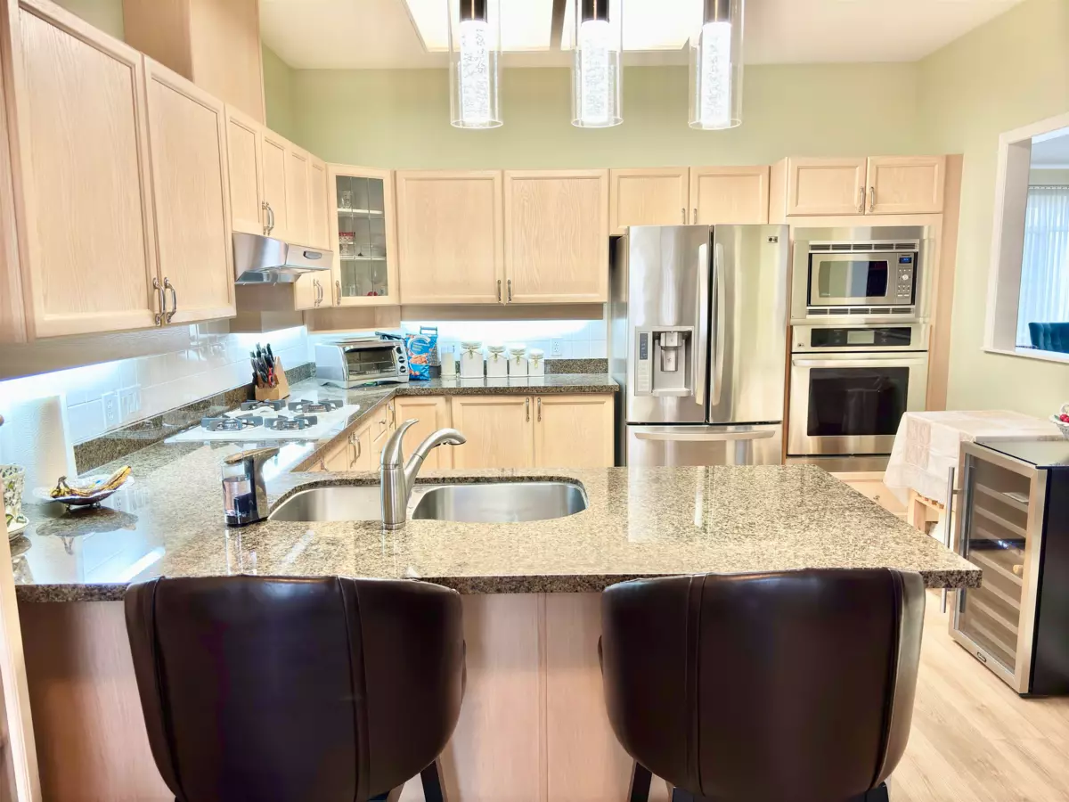 Living Room Photo of 65 2533 152 Street, Surrey, BC