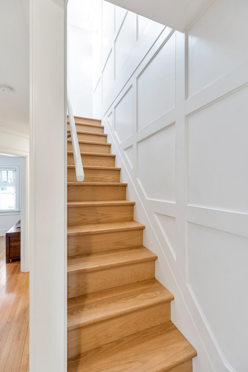 Basement Recreation Room Photo of 3955 Dunbar Street, Vancouver, BC