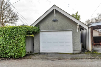 Fitness Center Photo Near 3955 Dunbar Street, Vancouver, BC