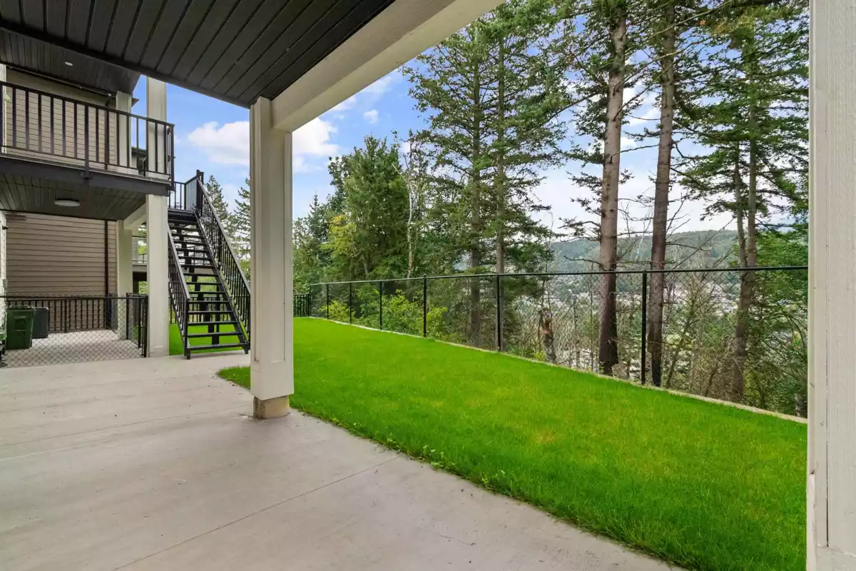 Community Amenities Photo (Clubhouse) of 5638 Crimson Ridge, Chilliwack, BC