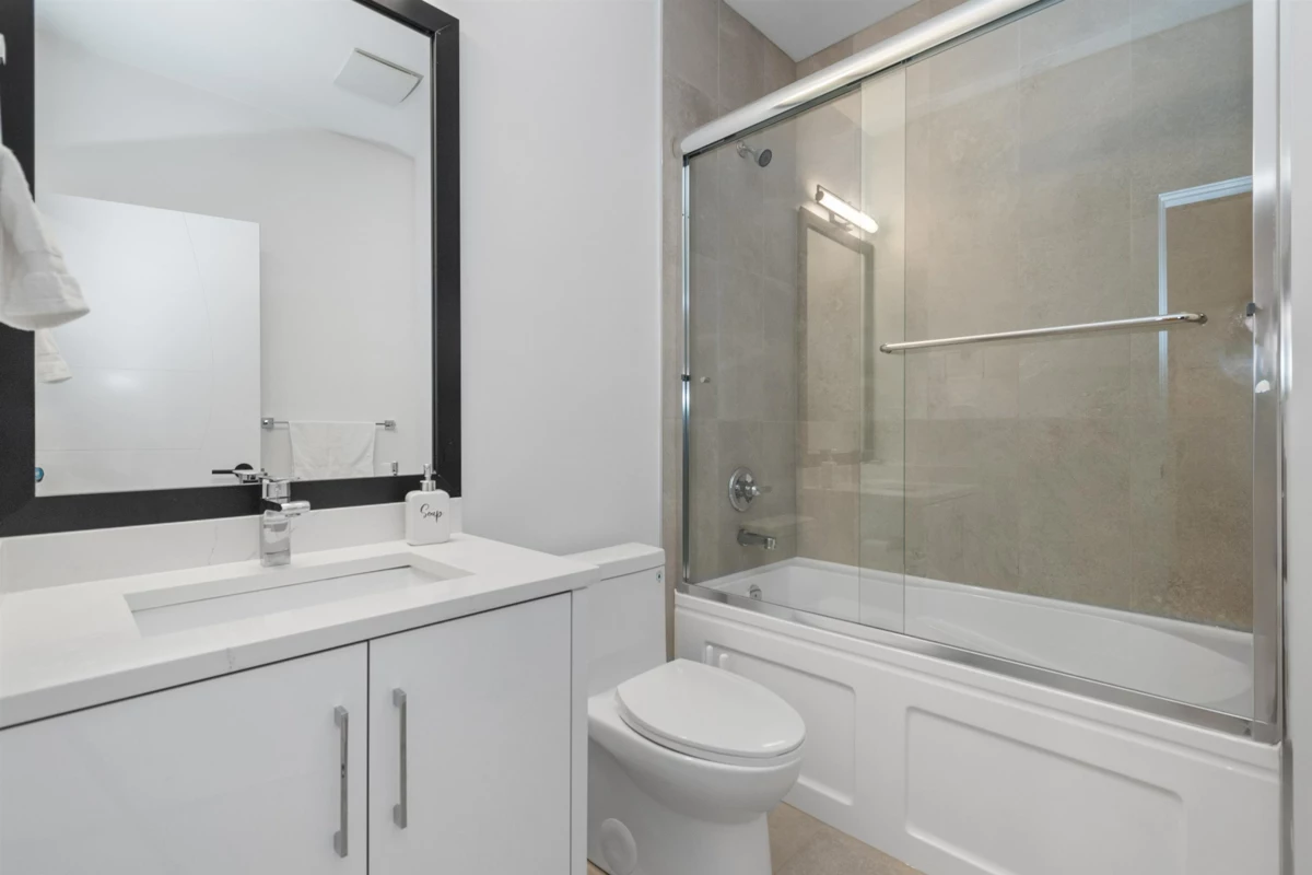 Garage Interior Photo of 5638 Crimson Ridge, Chilliwack, BC