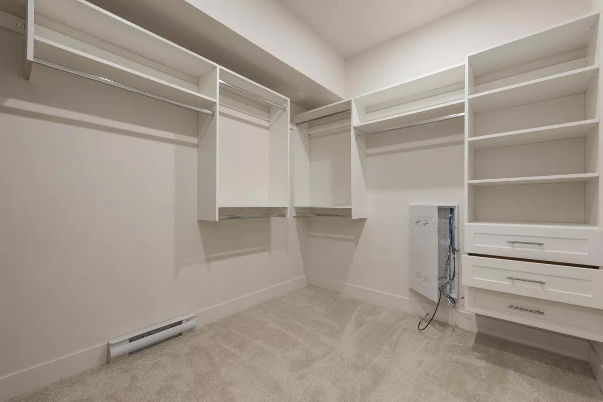 Bedroom 3 Photo of 9 1928 Woodside Boulevard, Agassiz, BC