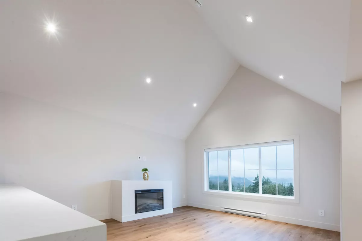 Kitchen Photo of 9 1928 Woodside Boulevard, Agassiz, BC