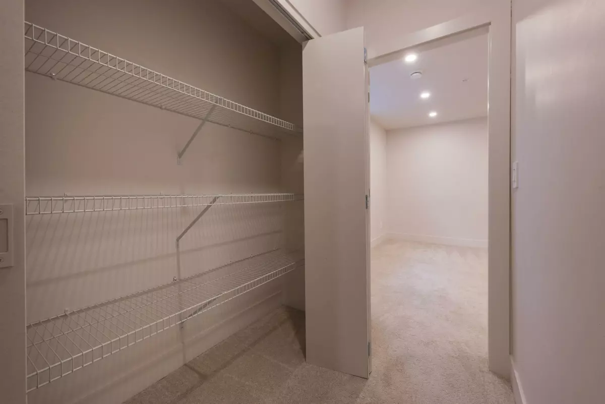 Laundry Room Photo of 9 1928 Woodside Boulevard, Agassiz, BC