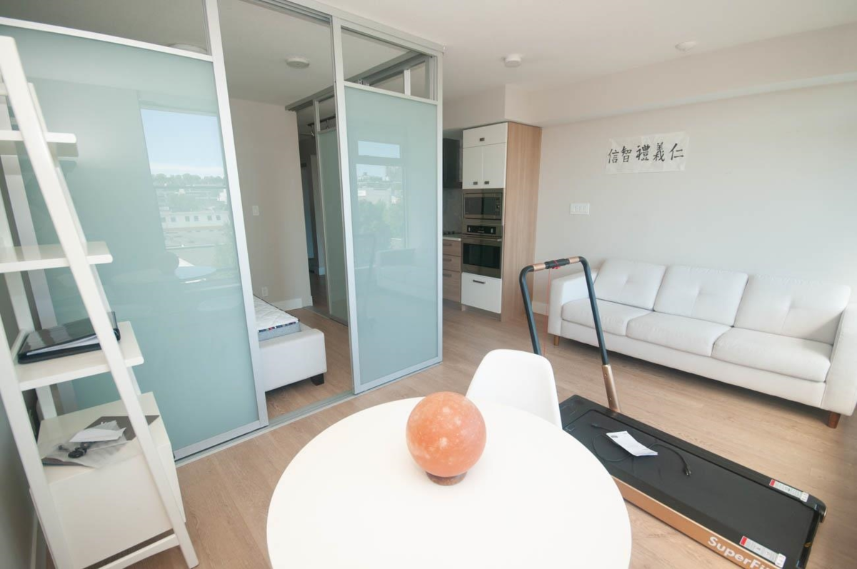 Dining Area Photo of 611 1783 Manitoba Street, Vancouver, BC