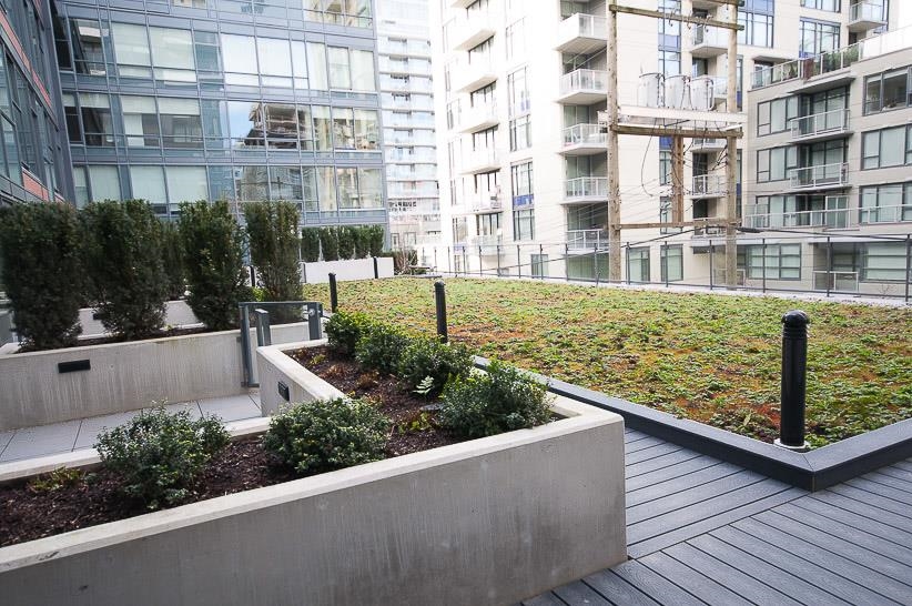 Walk-In Closet Photo of 611 1783 Manitoba Street, Vancouver, BC