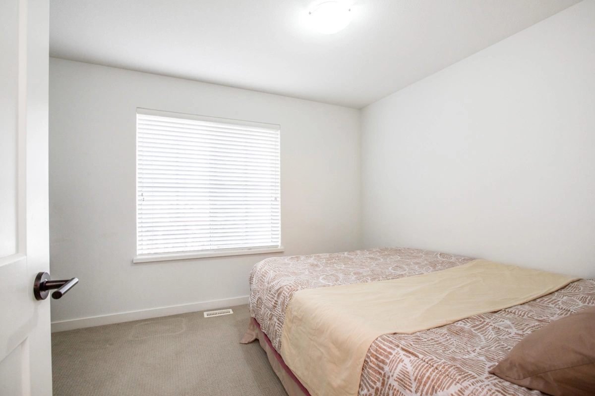 Hallway Photo of 56 5945 176a Street, Surrey, BC