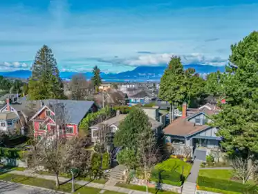 1987 W 37th Avenue, Vancouver, BC, Vancouver — Single Family Residence for sale