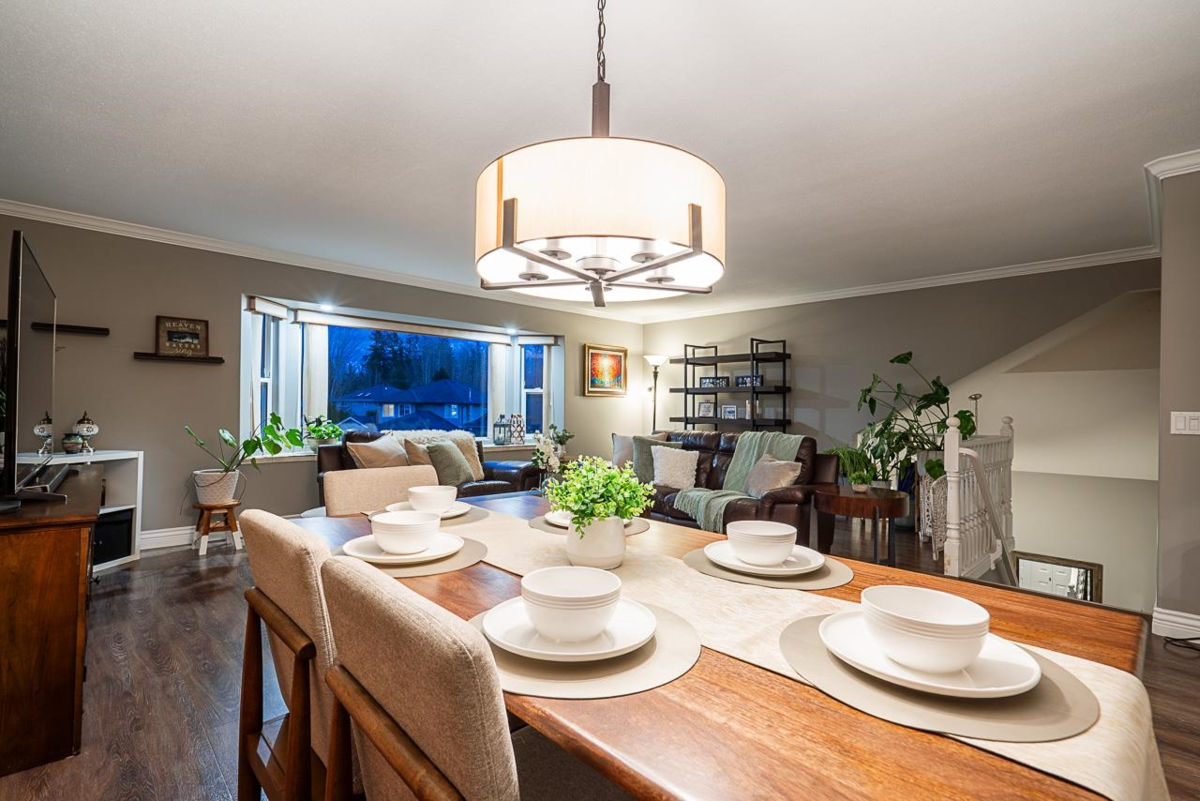 Breakfast Nook Photo of 26859 24a Avenue, Langley, BC