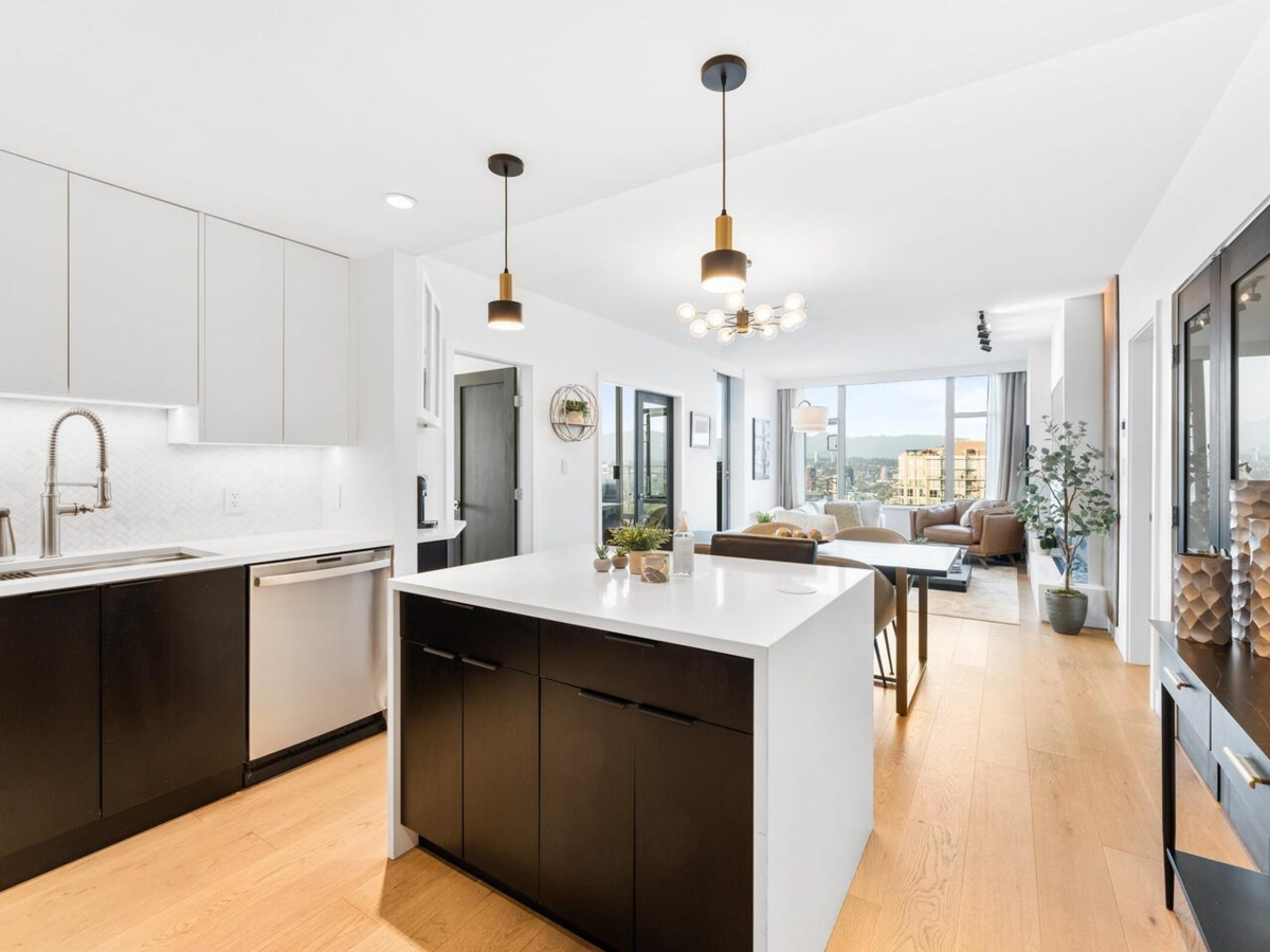Bedroom 3 Photo of 2301 280 Ross Drive, New Westminster, BC