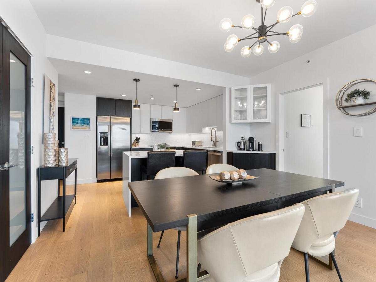 Bedroom 4 Photo of 2301 280 Ross Drive, New Westminster, BC