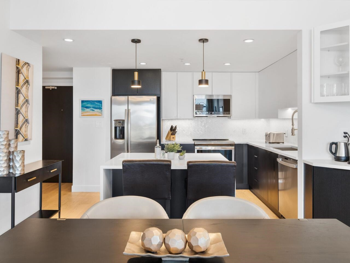 Family Room Photo of 2301 280 Ross Drive, New Westminster, BC