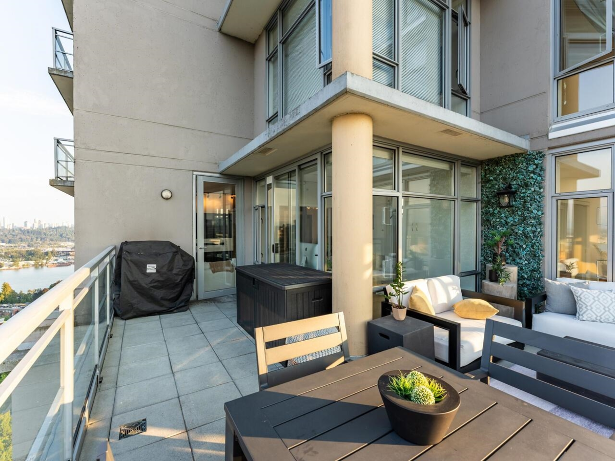 Laundry Room Photo of 2301 280 Ross Drive, New Westminster, BC