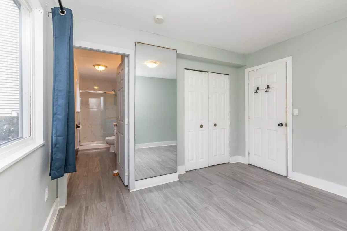 Hallway Photo of 14788 Gordon Avenue, White Rock, BC