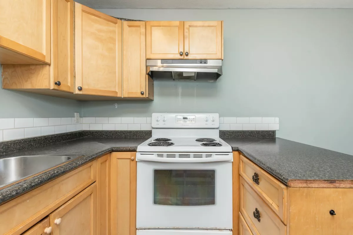 Laundry Room Photo of 14788 Gordon Avenue, White Rock, BC