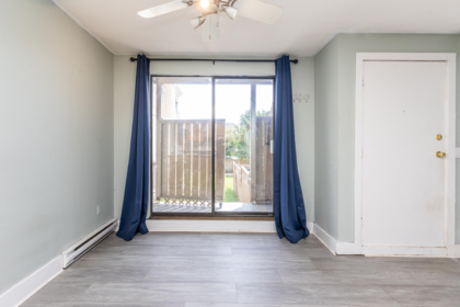 Powder Room Photo of 14788 Gordon Avenue, White Rock, BC