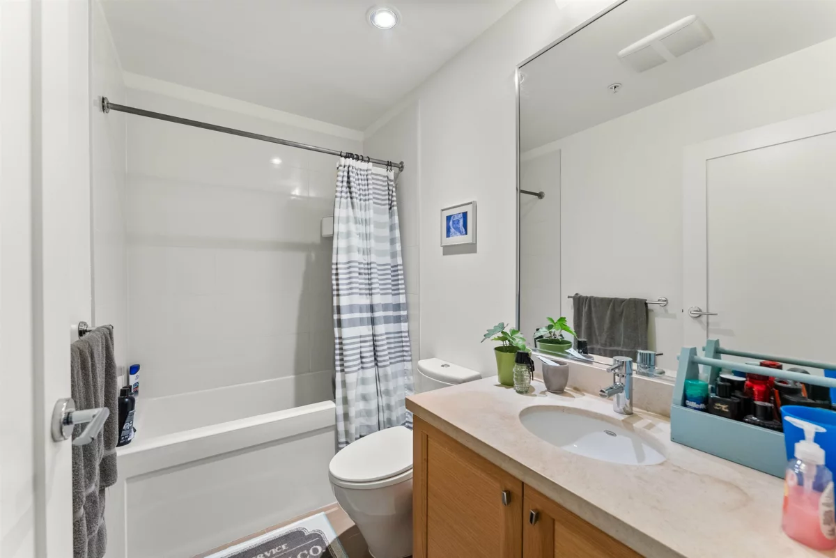 Outdoor Patio Photo of 41 3639 Aldercrest Drive, North Vancouver, BC