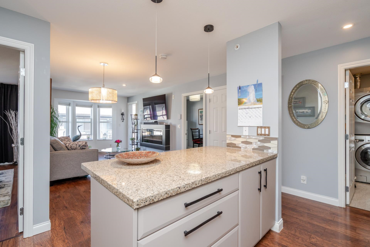 Basement Recreation Room Photo of 409 5474 198th Street, Langley, BC