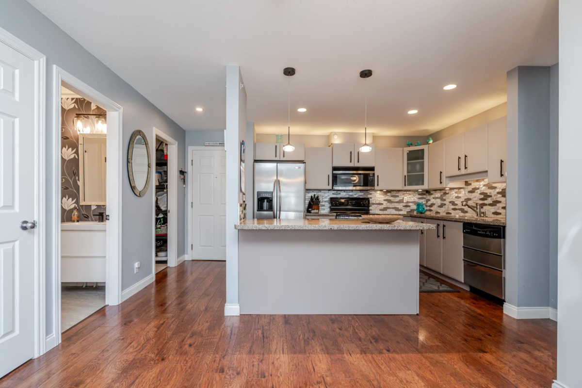 Bedroom 4 Photo of 409 5474 198th Street, Langley, BC