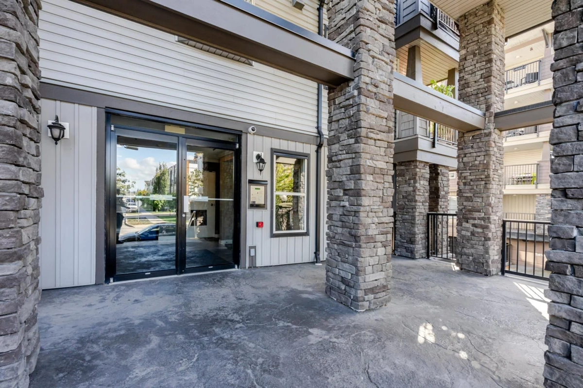 Living Room Photo of 409 5474 198th Street, Langley, BC