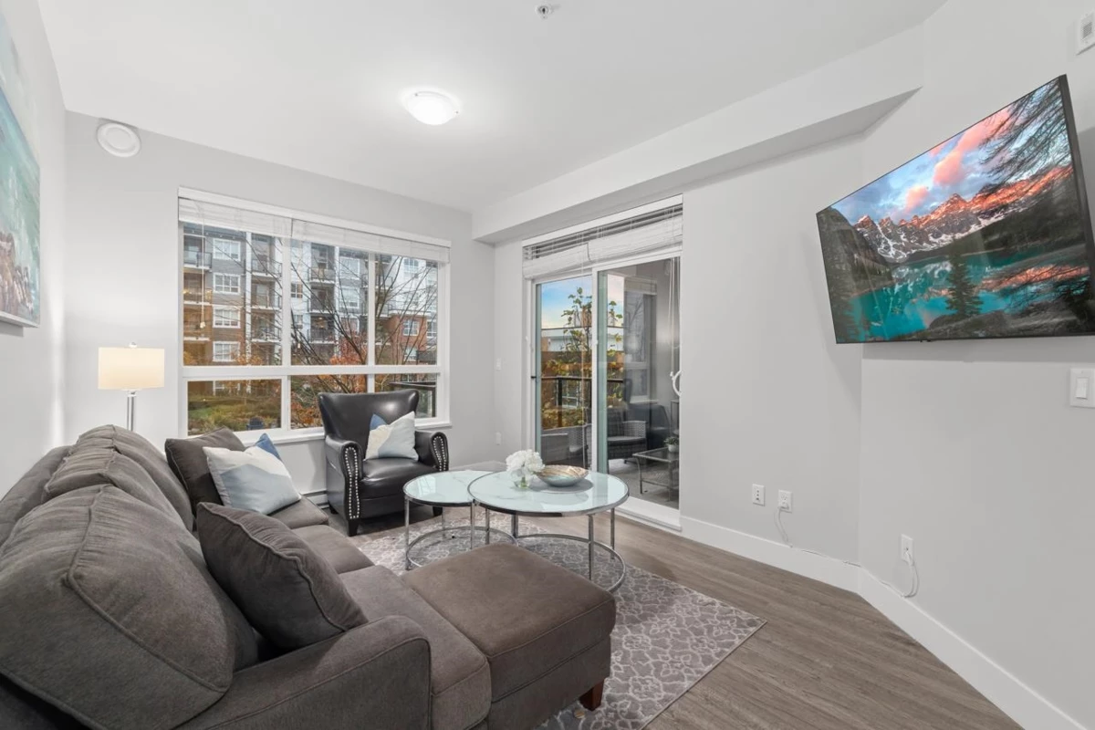 Family Room Photo of 4317 2180 Kelly Avenue, Port Coquitlam, BC