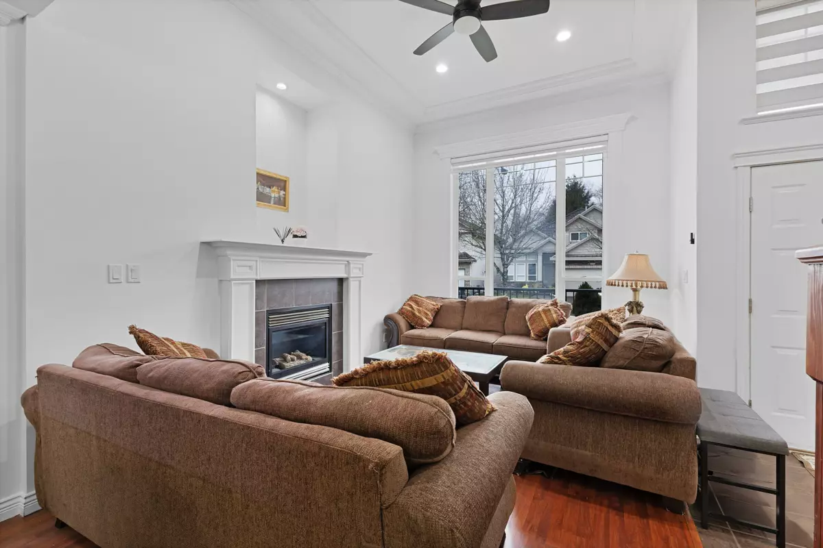 Dining Area Photo of 5835 139 Street, Surrey, BC