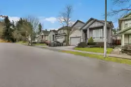 5835 139 Street, Surrey, BC