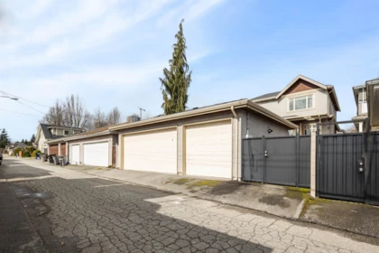 Fitness Center Photo Near 172 W 46th Avenue, Vancouver, BC