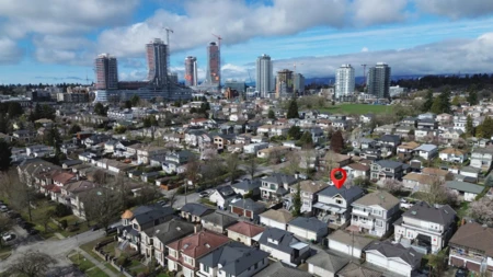 Neighborhood Park Photo Near 172 W 46th Avenue, Vancouver, BC