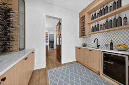 Walk-In Closet Photo of 17317 103a Avenue, Surrey, BC
