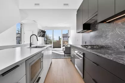 Loft / Bonus Room Photo of 225 650 E 2nd Street, North Vancouver, BC