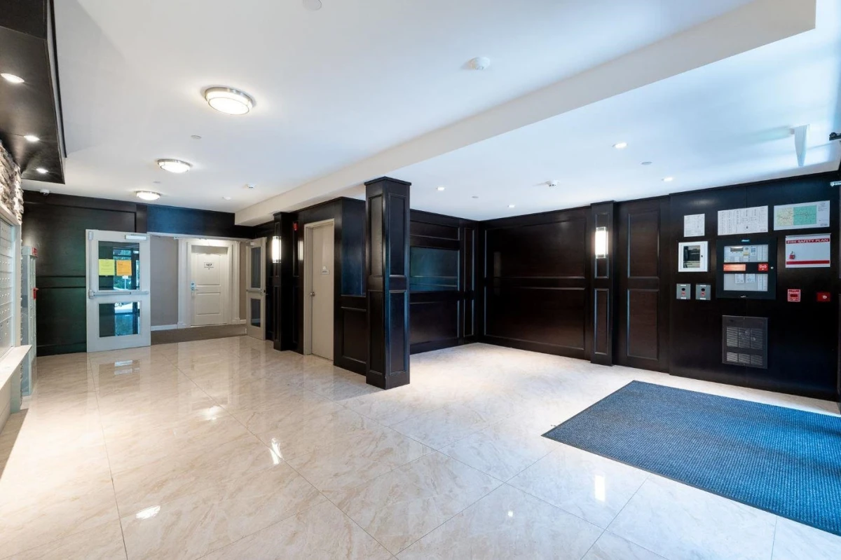 Family Room Photo of 303 8538 203a Street, Langley, BC