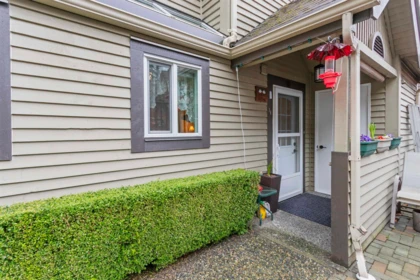 Hallway Photo of 14 2736 Atlin Place, Coquitlam, BC