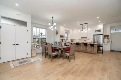 Kitchen Photo of 20484 76 Avenue, Langley, BC