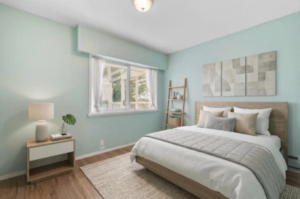 Breakfast Nook Photo of 320 Walker Street, Coquitlam, BC