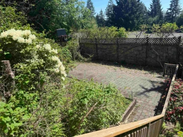 Playground / Recreational Area Near 3938 Braemar Place, North Vancouver, BC