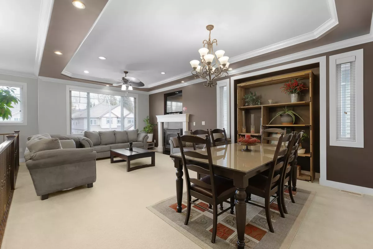 Dining Area Photo of 32460 Mitchell Avenue, Mission, BC