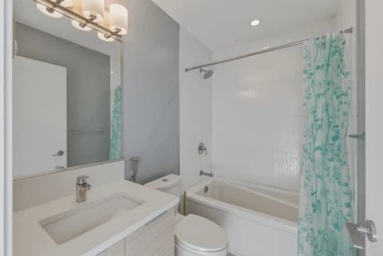 Mudroom Photo of 2701 13303 Central Avenue, Surrey, BC