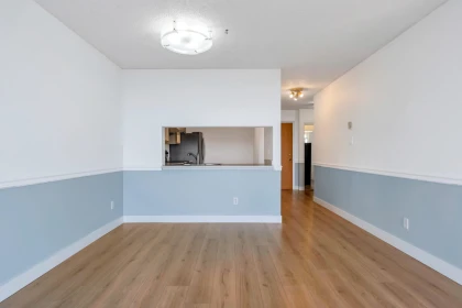 Entry Foyer Photo of 1401 6070 Mcmurray Avenue, Burnaby, BC
