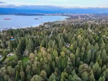 1825 Drummond Drive, Vancouver, BC, Vancouver — Single Family Residence for sale