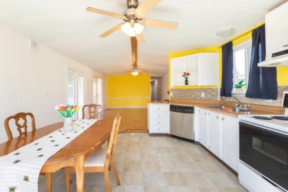 Kitchen Island Photo of 129 27111 Avenue, Langley, BC