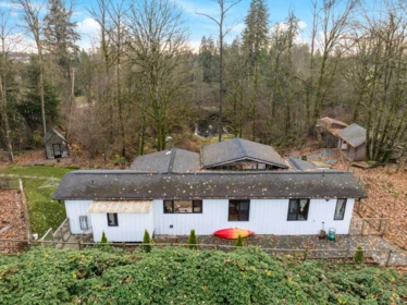 Hot Tub / Spa Photo of 6271 272 Street, Langley, BC