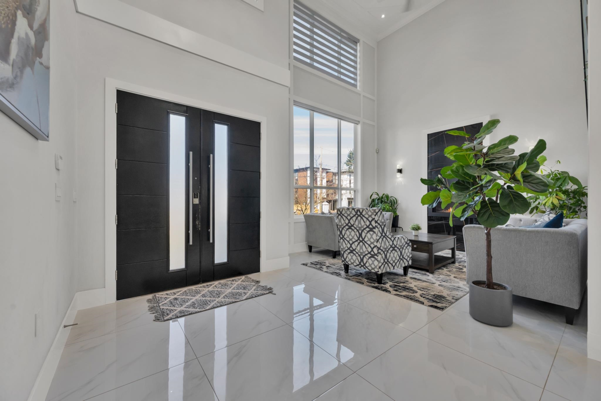 Family Room Photo of 32244 Pineview Avenue, Abbotsford, BC
