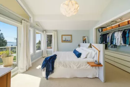 Office / Den Photo of 1181 Keith Road, West Vancouver, BC